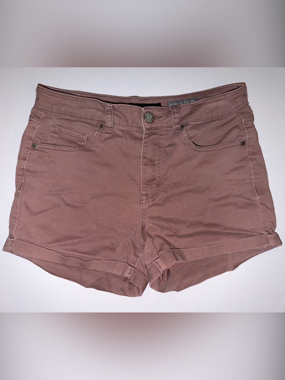 Aeropostale Women's Mauve High-Rise Casual Shorts